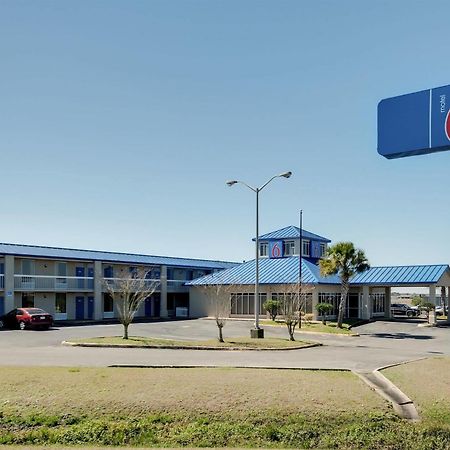 Motel 6-Jennings, La Luaran gambar