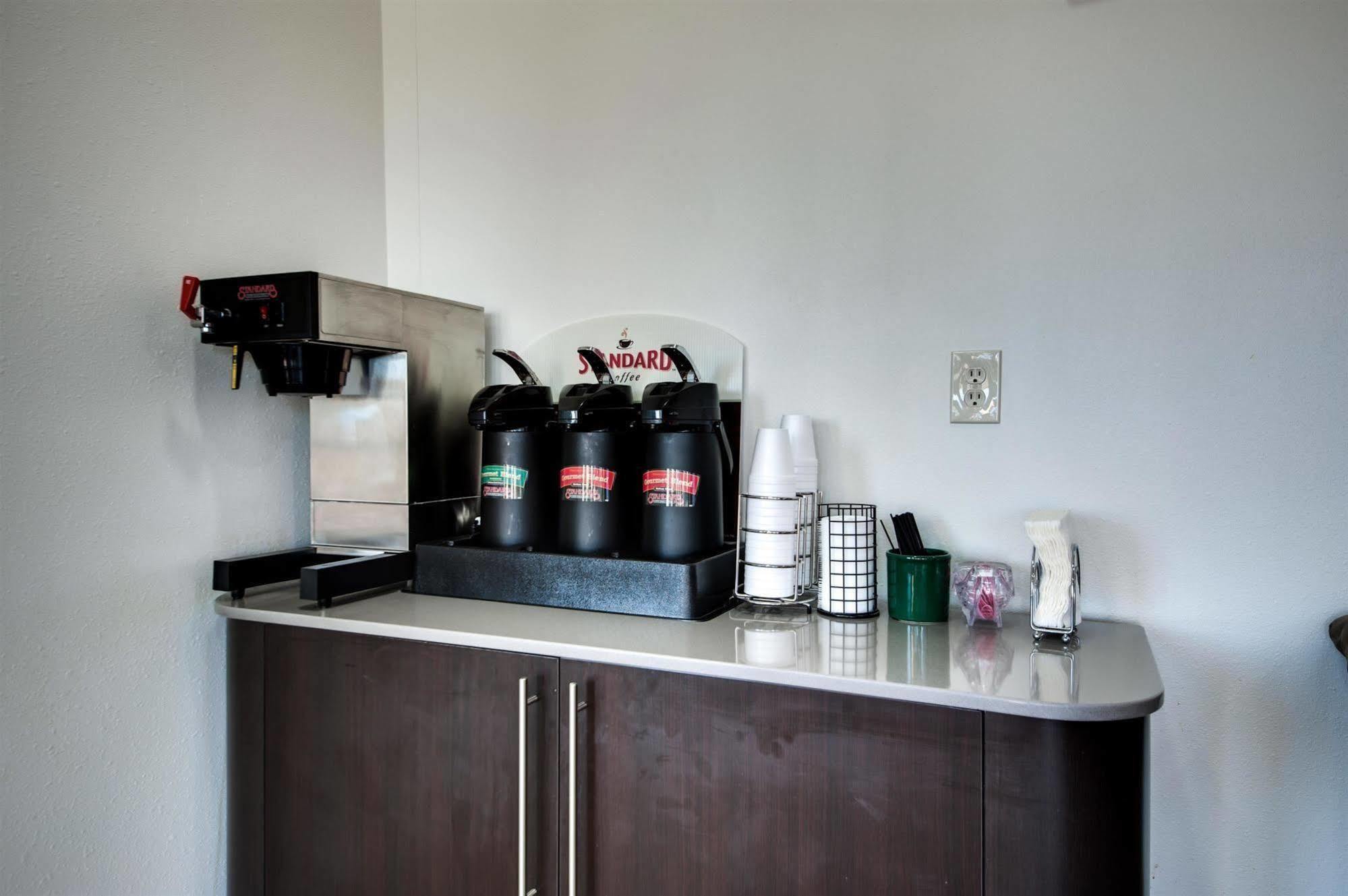 Motel 6-Jennings, La Luaran gambar