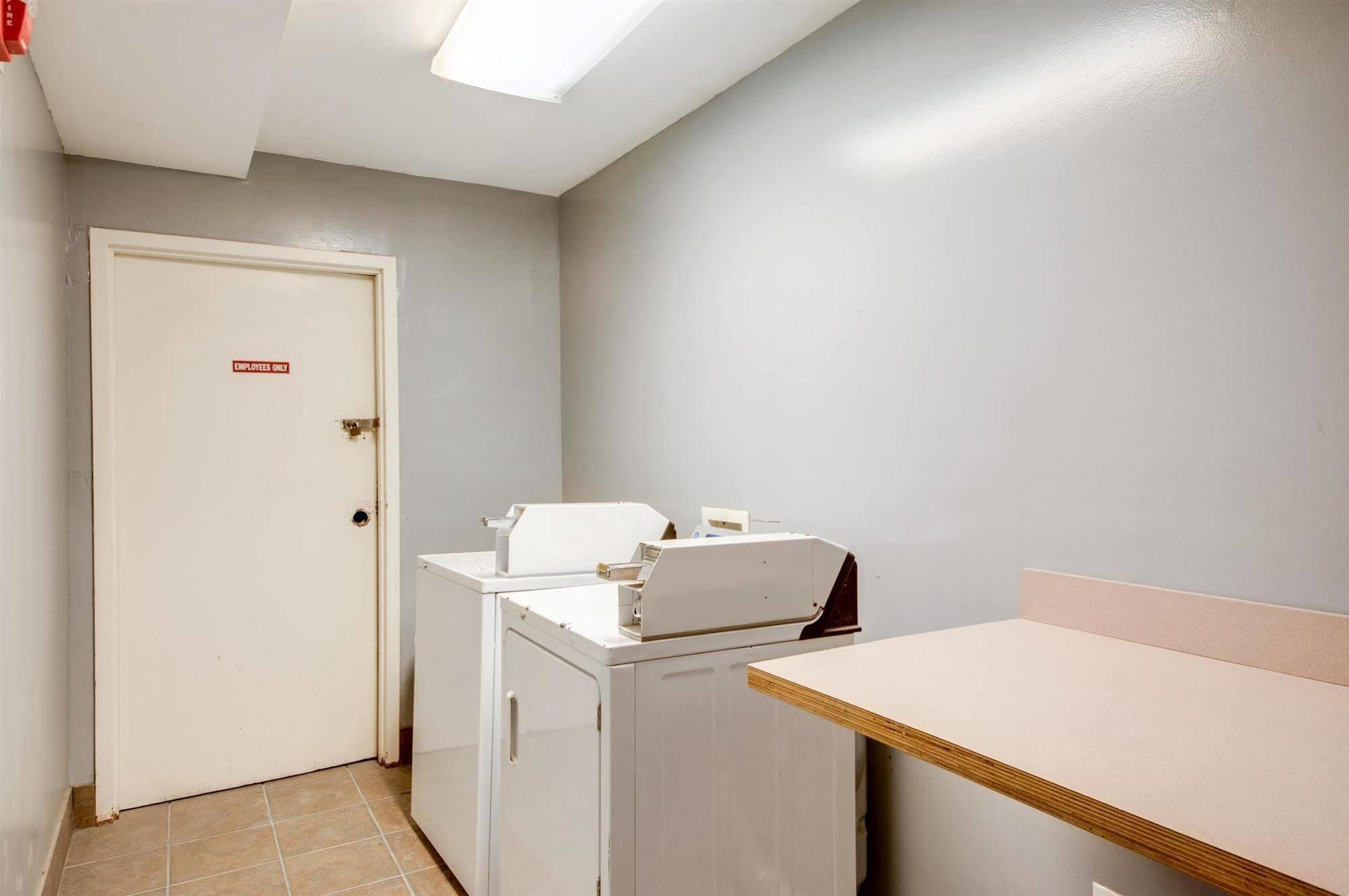 Motel 6-Jennings, La Luaran gambar