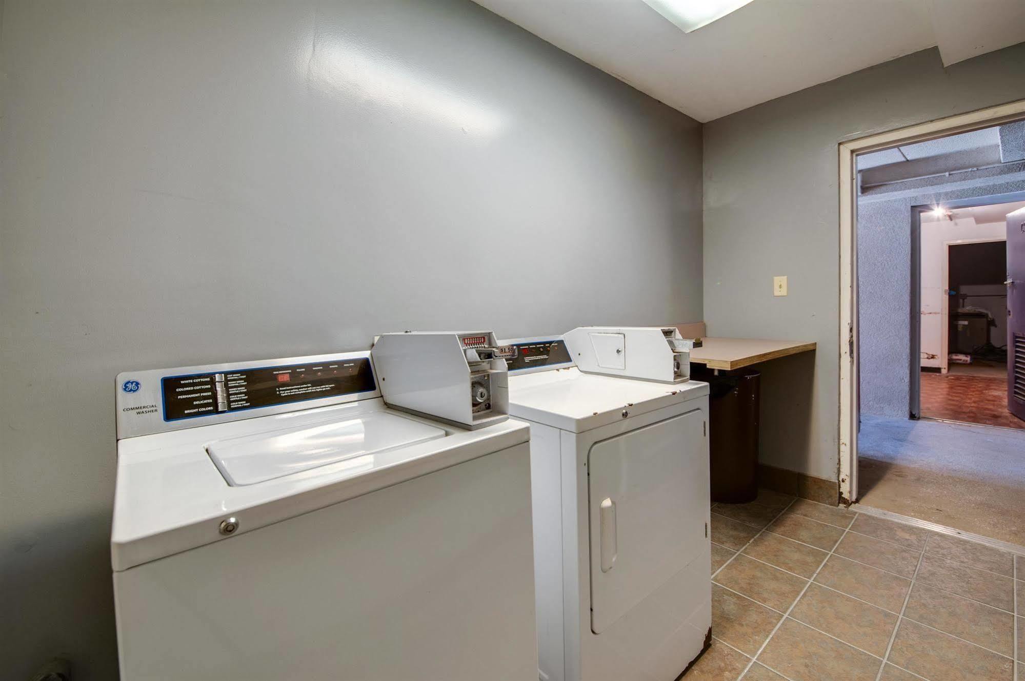 Motel 6-Jennings, La Luaran gambar