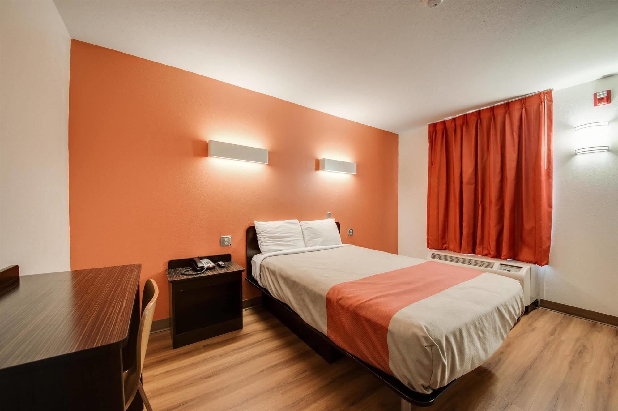Motel 6-Jennings, La Luaran gambar